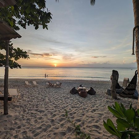 Scandinavian Beach Resort Koh Lanta Bagian luar foto