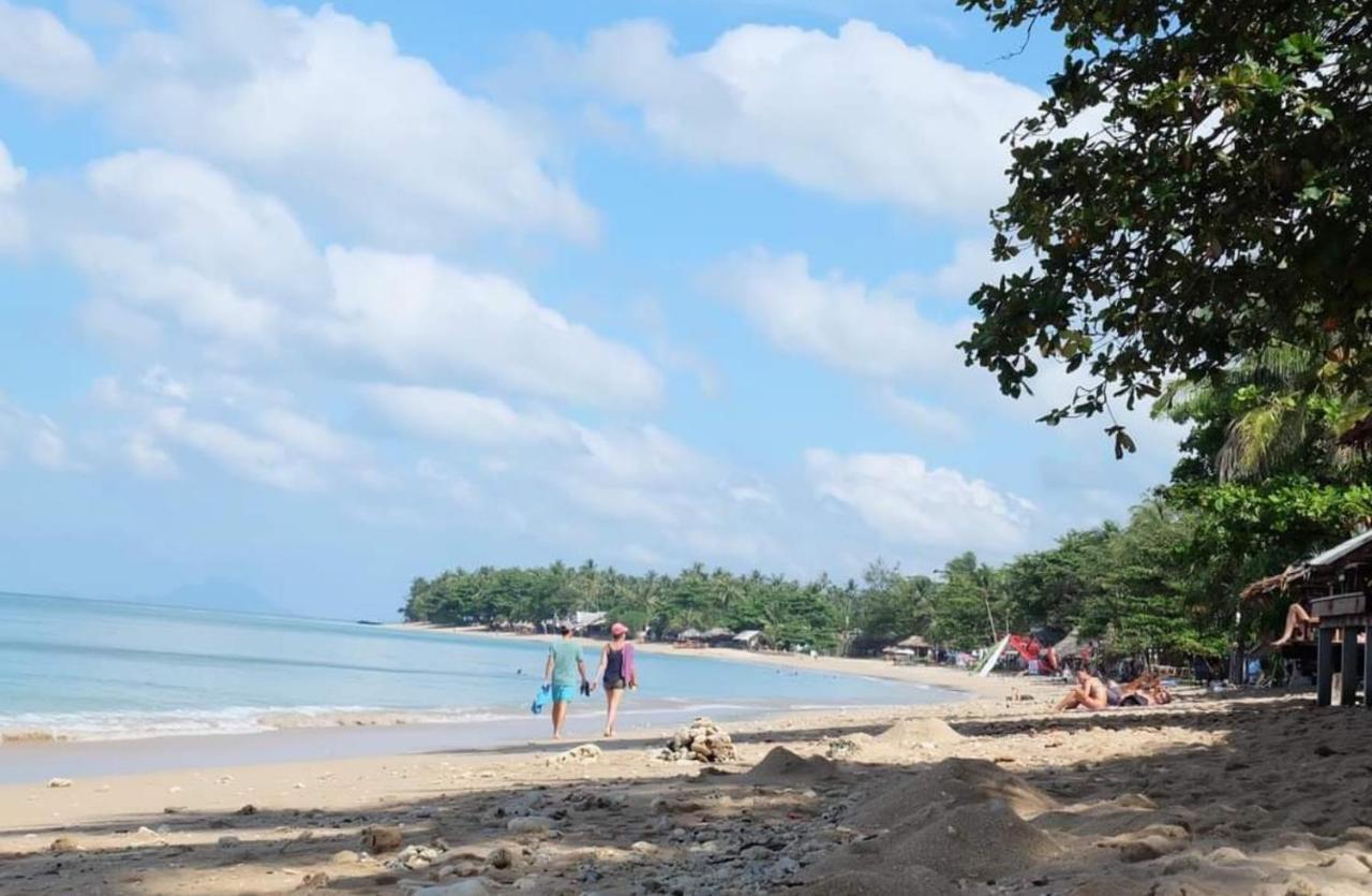 Scandinavian Beach Resort Koh Lanta Bagian luar foto