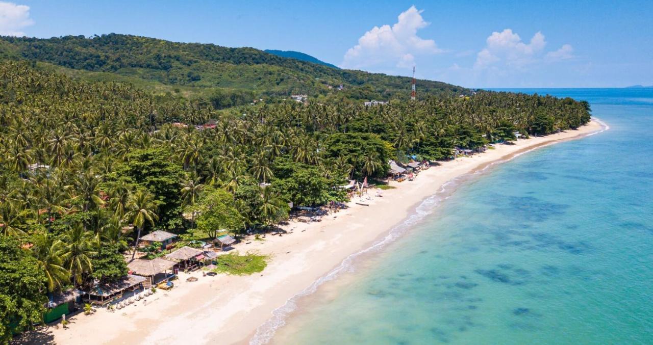 Scandinavian Beach Resort Koh Lanta Bagian luar foto