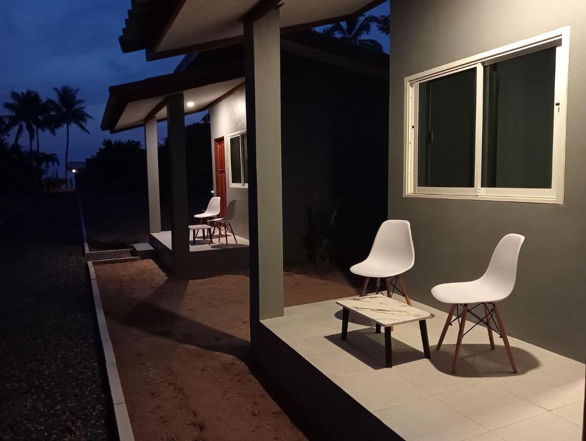 Scandinavian Beach Resort Koh Lanta Bagian luar foto