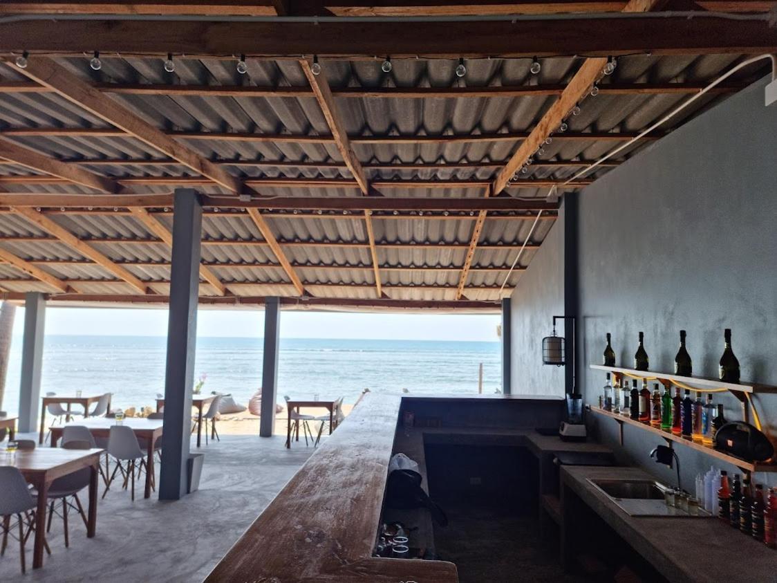 Scandinavian Beach Resort Koh Lanta Bagian luar foto