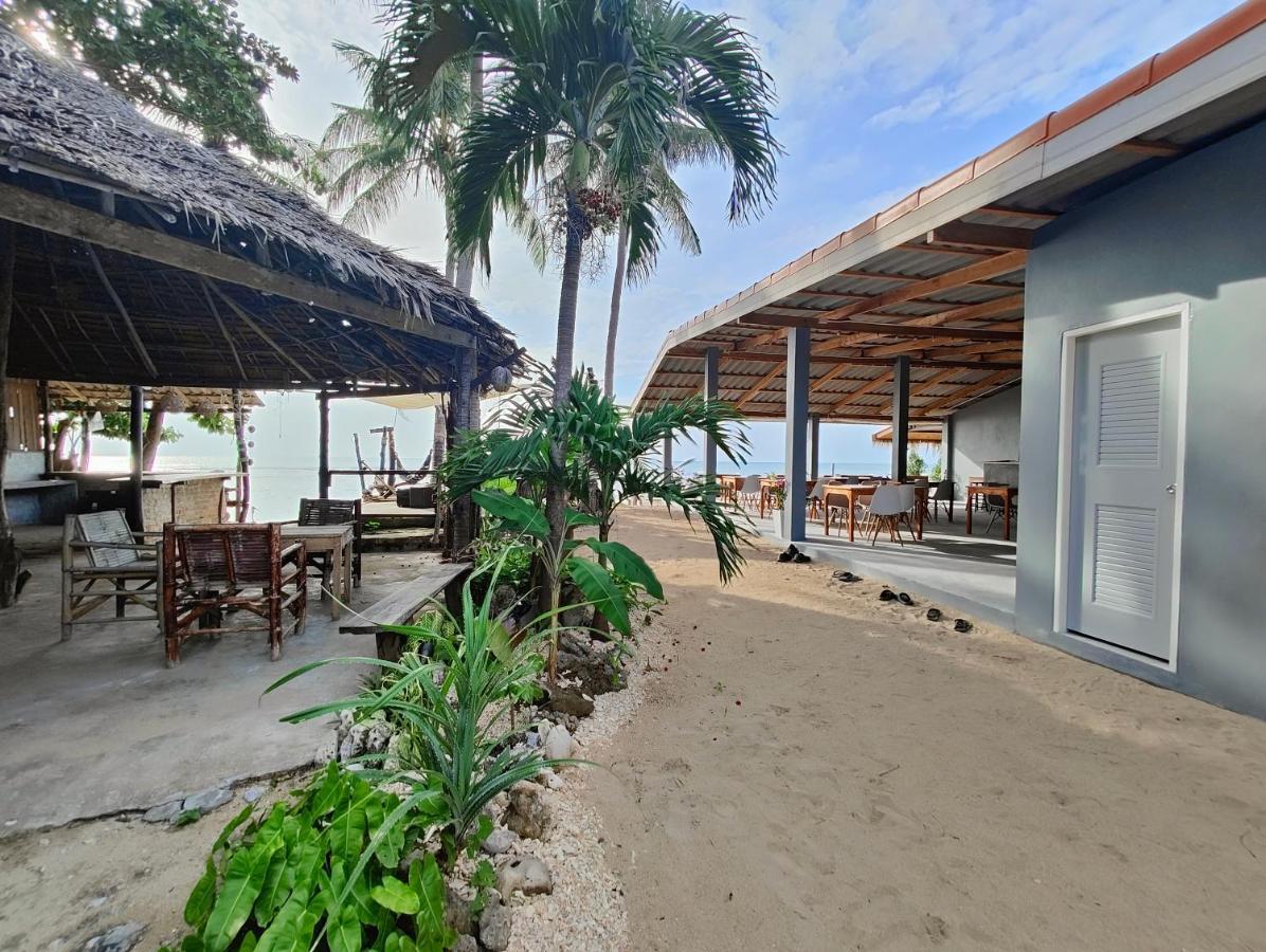 Scandinavian Beach Resort Koh Lanta Bagian luar foto